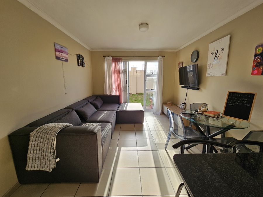 2 Bedroom Property for Sale in Marinda Park Western Cape